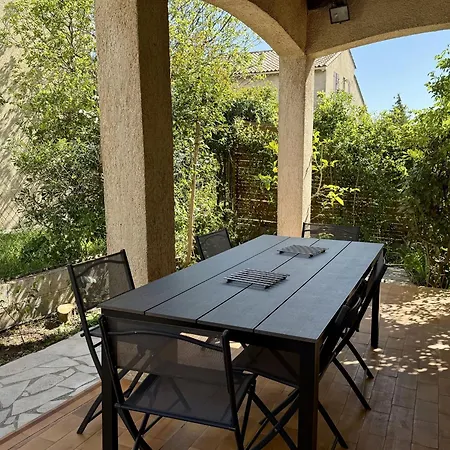 Maison Avec Jardin Et Terrasse, 3 à - Fr-1-338-612 *