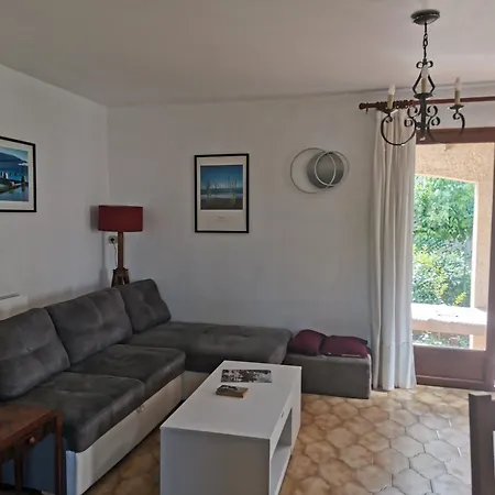 Maison Avec Jardin Et Terrasse, 3 à - Fr-1-338-612 Sète