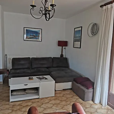 Maison Avec Jardin Et Terrasse, 3 à - Fr-1-338-612 Casa vacanze *
