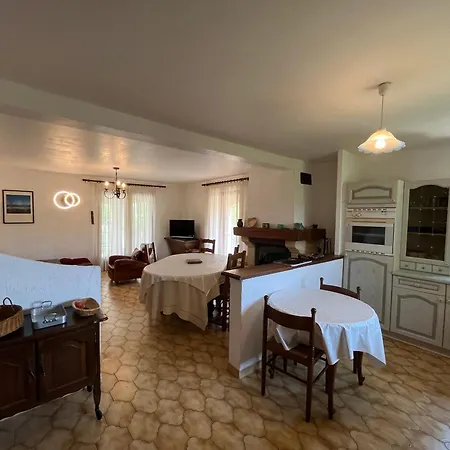 Maison Avec Jardin Et Terrasse, 3 A - Fr-1-338-612 Nyaraló *